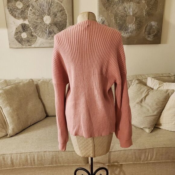 Catherine Malandrino Textured Long Sleeve Pullover - Picture 7 of 11